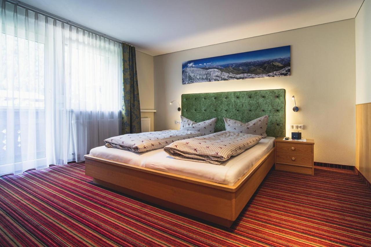 Alpenherz Apartments ซังคท์กัลเลนเคียร์ช ภายนอก รูปภาพ