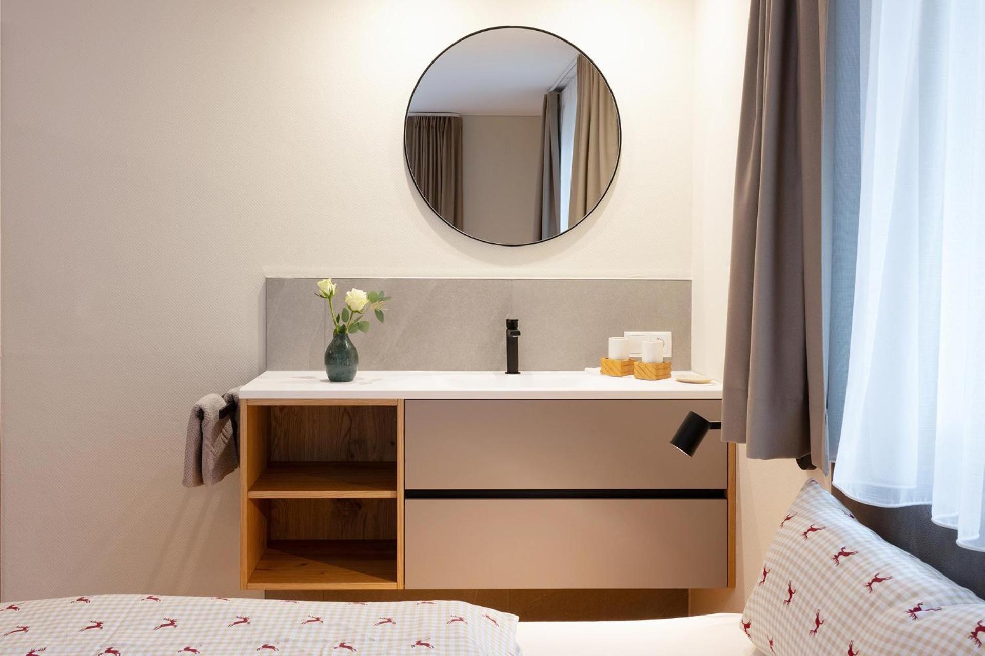 Alpenherz Apartments ซังคท์กัลเลนเคียร์ช ภายนอก รูปภาพ